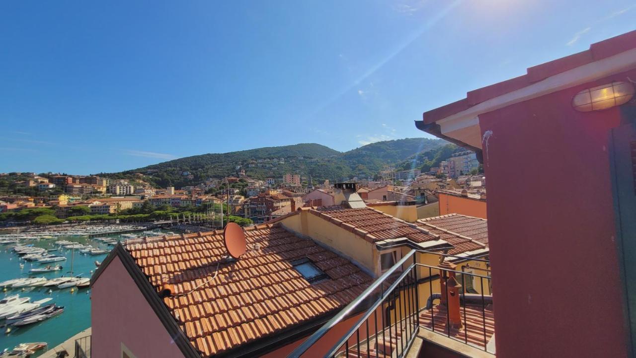 L'Arpara Casa Al Molo Dal Mare Al Castello Lerici Luaran gambar