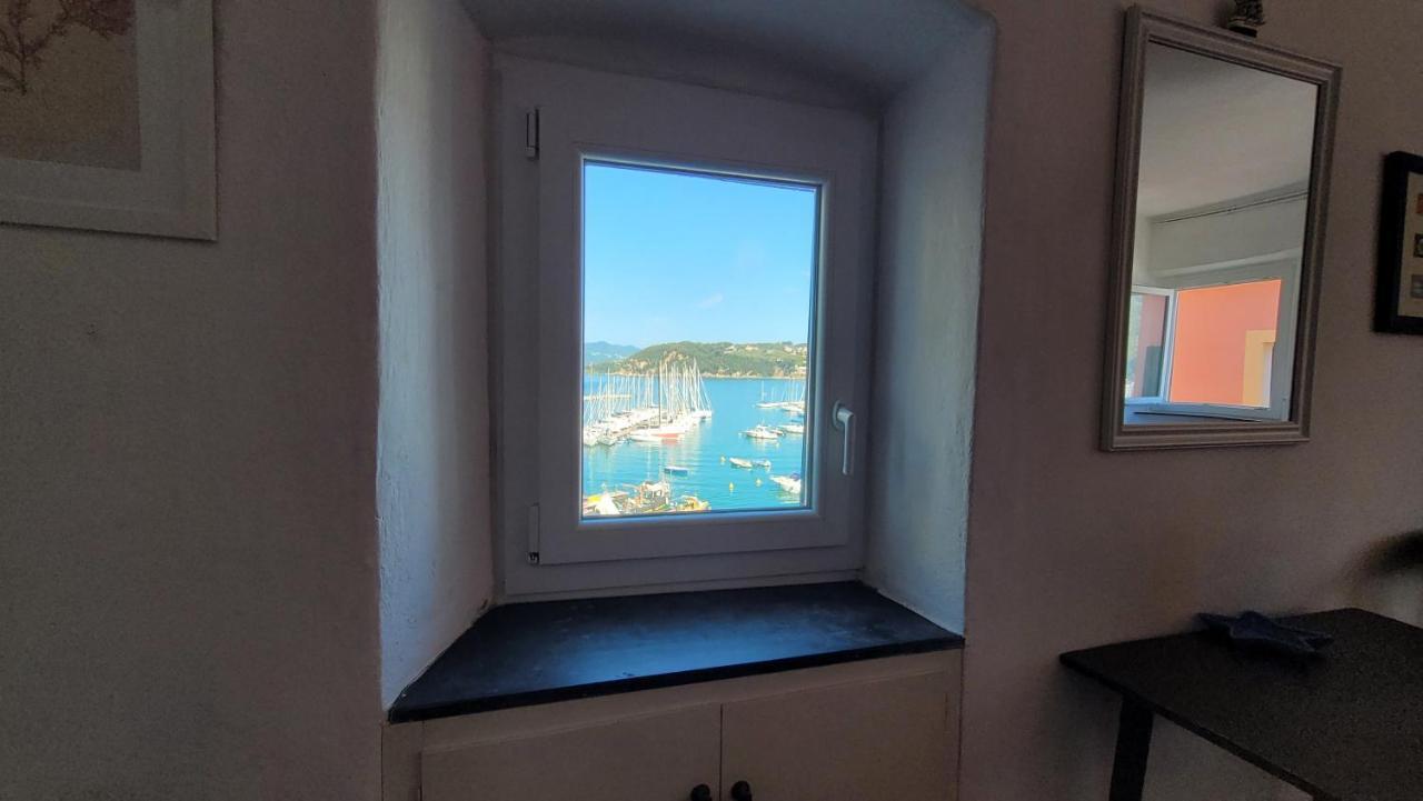 L'Arpara Casa Al Molo Dal Mare Al Castello Lerici Luaran gambar